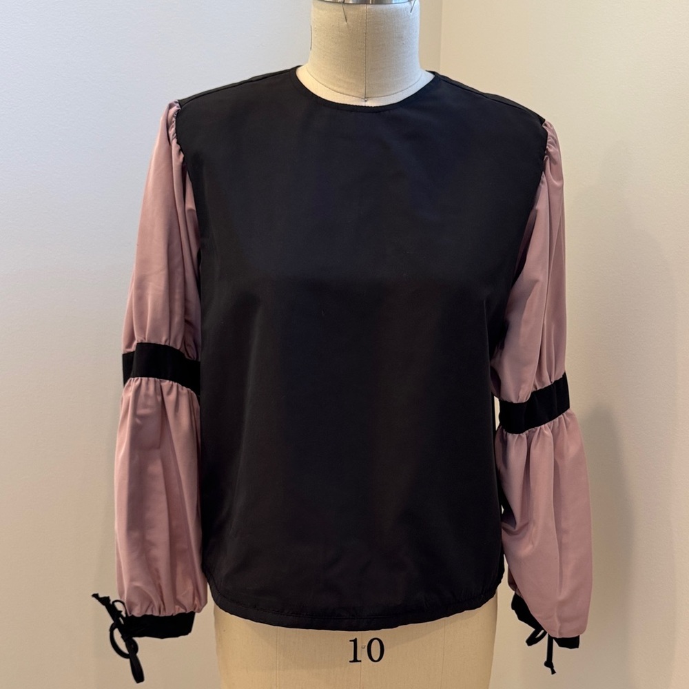 Black and Pink Women's Top